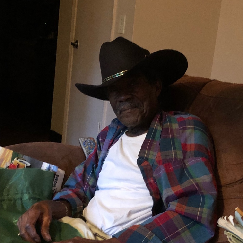 Meet your Posher, Joshua